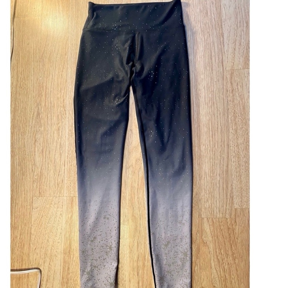 🖤FABLETICS FULL LENGTH WORKOUT LEGGINGS